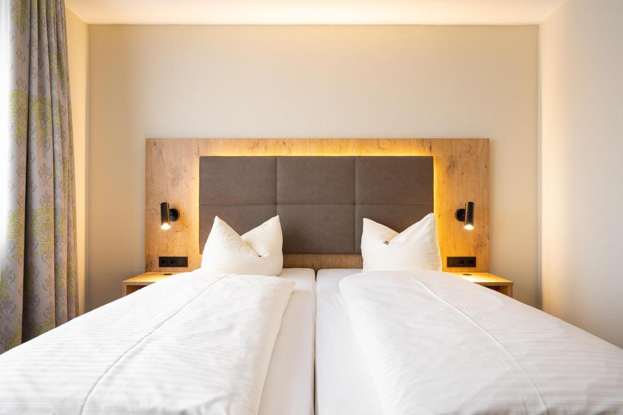 Hotel Neuwirt 할버그무스 외부 사진