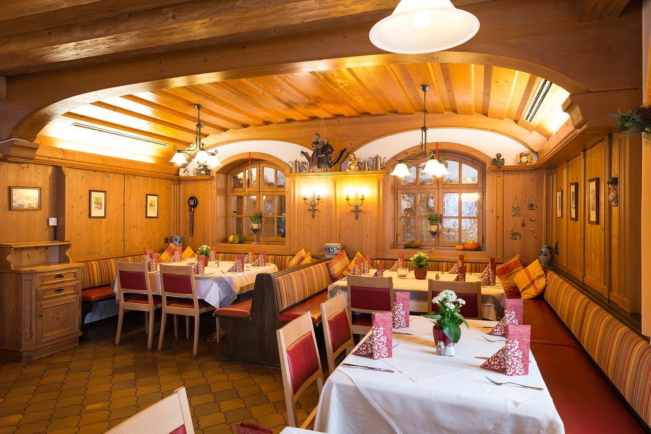 Hotel Neuwirt 할버그무스 외부 사진